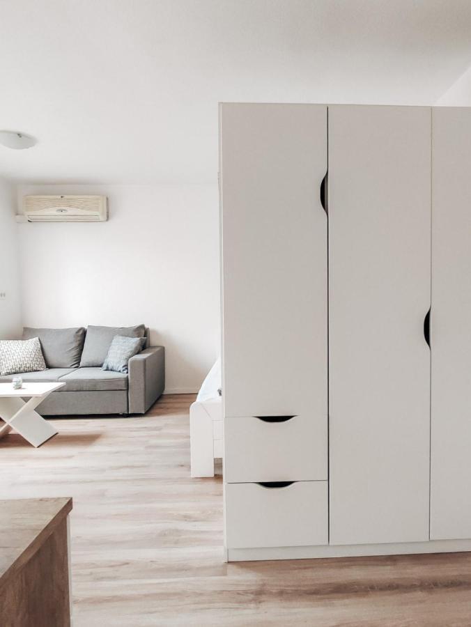 Studio Apartment Sanya 卢布尔雅那 外观 照片